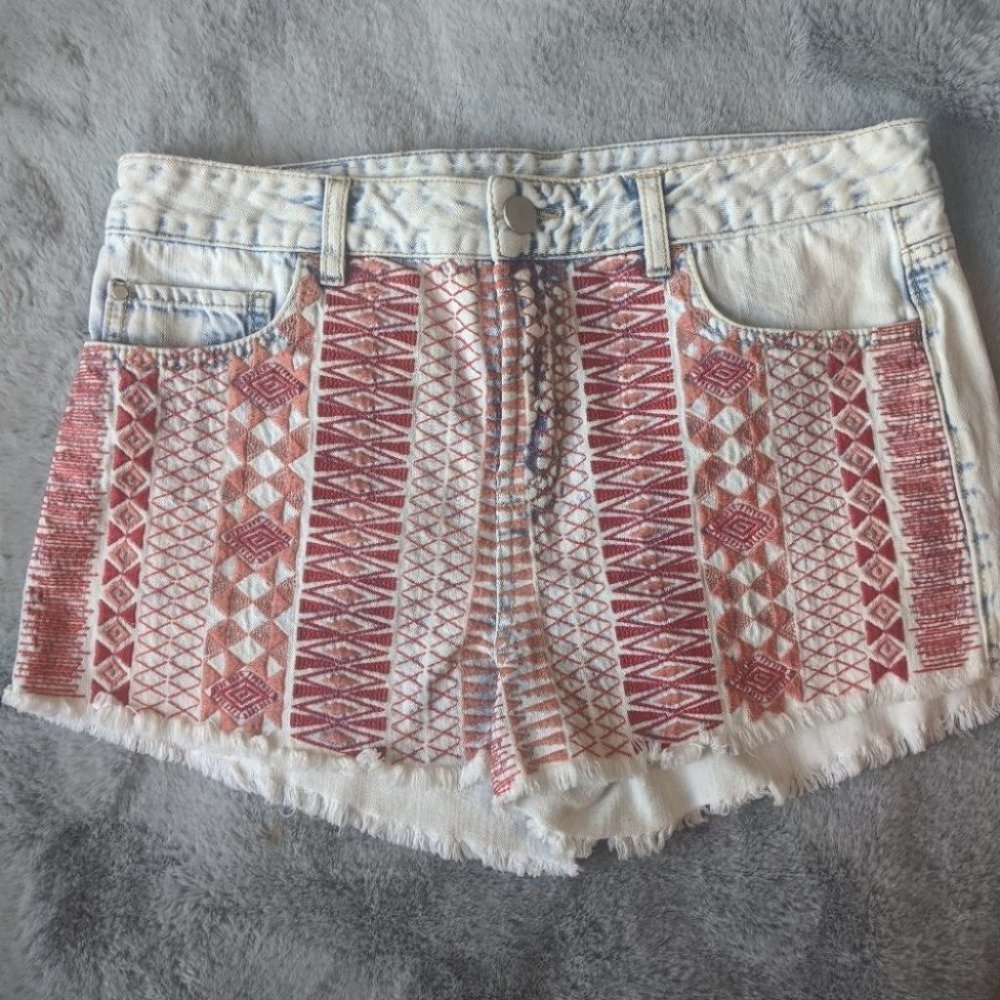 Design Lab Red Embroidered Shorts  Raw Hem